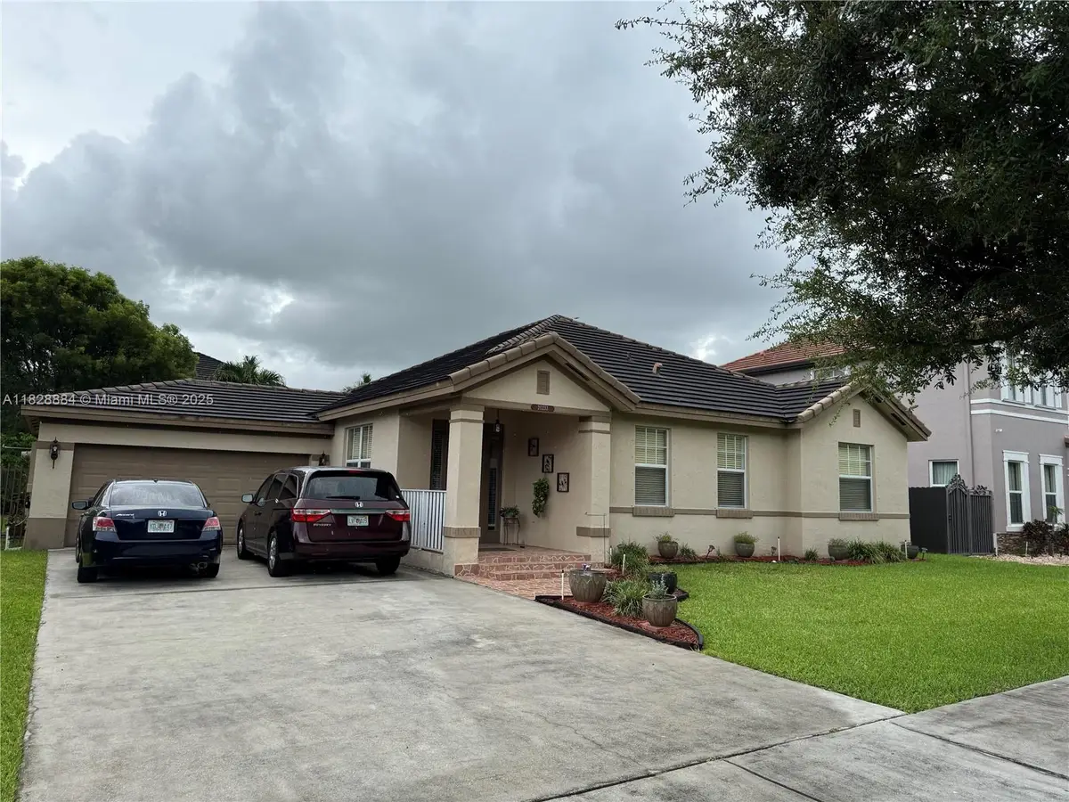 20233 SW 128th Pl, Miami, FL 33177 - Image #1