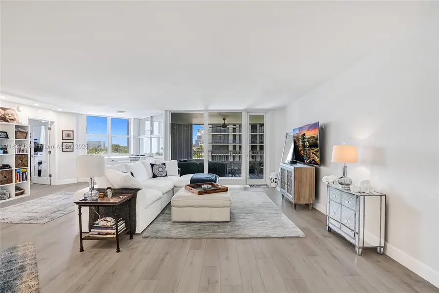 1340 S Ocean Blvd #403, Pompano Beach, FL 33062 - #3