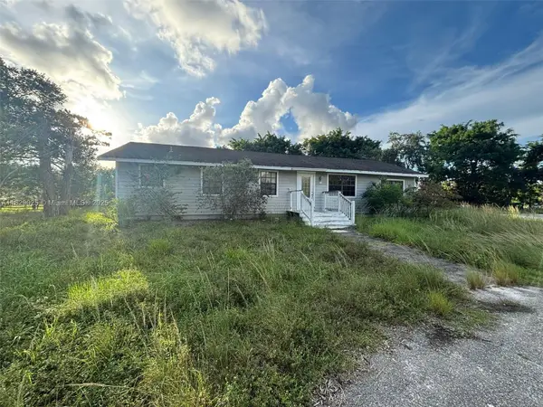 12525 NW 51st Ct N, Royal Palm Beach, FL 33411