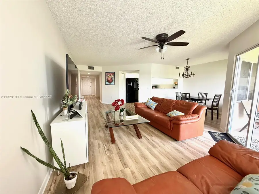 1400 SW 137th Ave #411F, Pembroke Pines, FL 33027 - Image #2