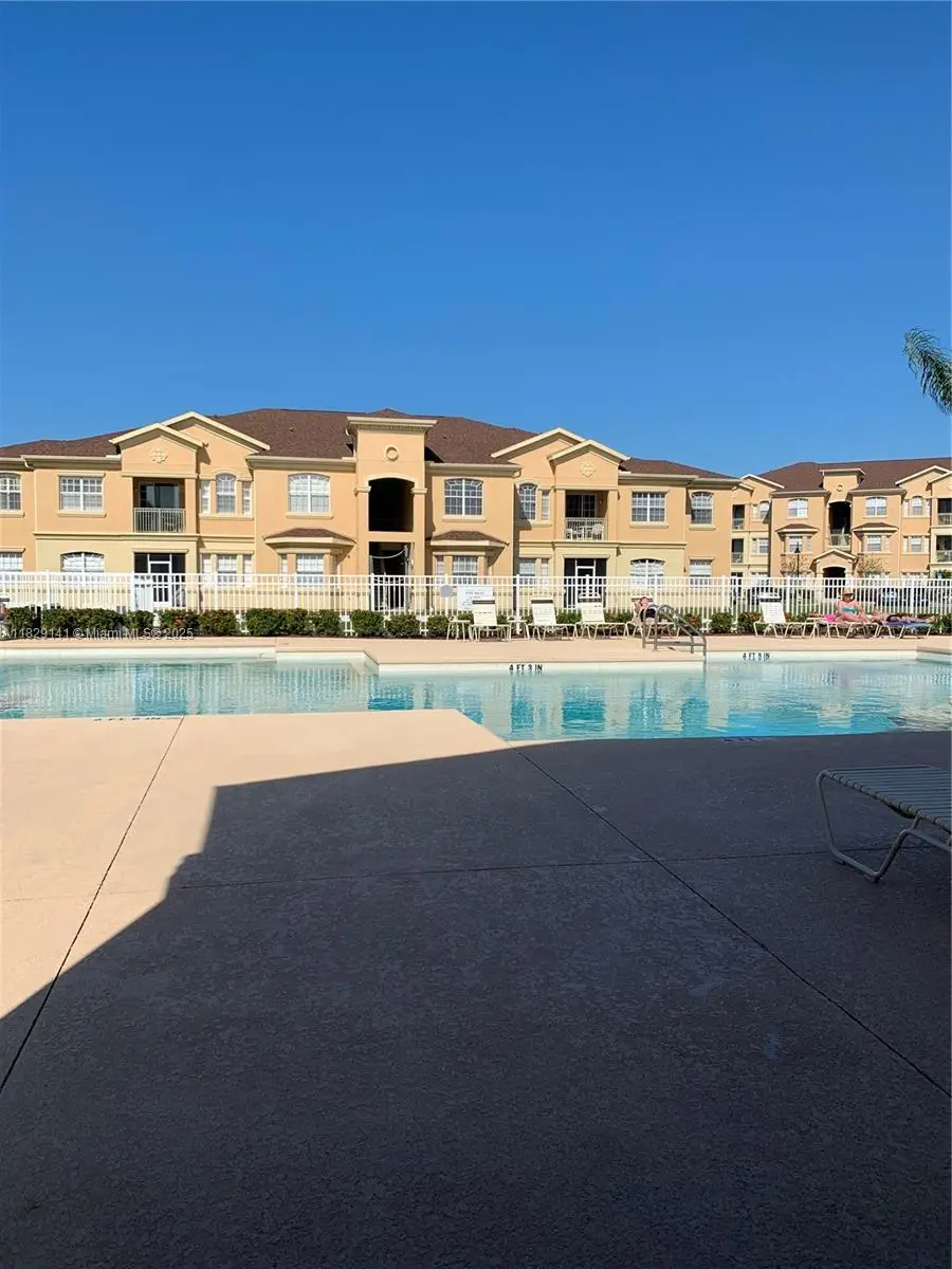 208 Terrace Ridge Cir #208, Davenport, FL 33896 - Image #2