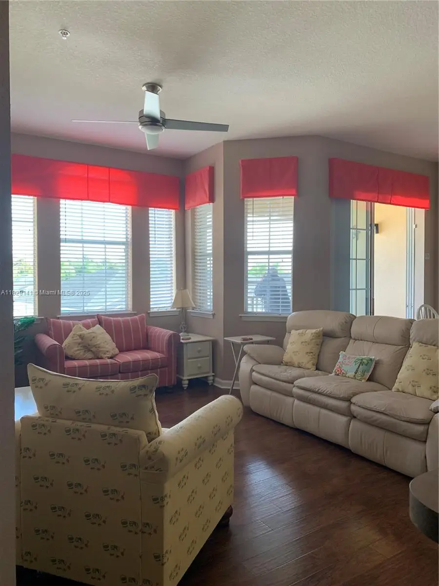 208 Terrace Ridge Cir #208, Davenport, FL 33896 - Image #3