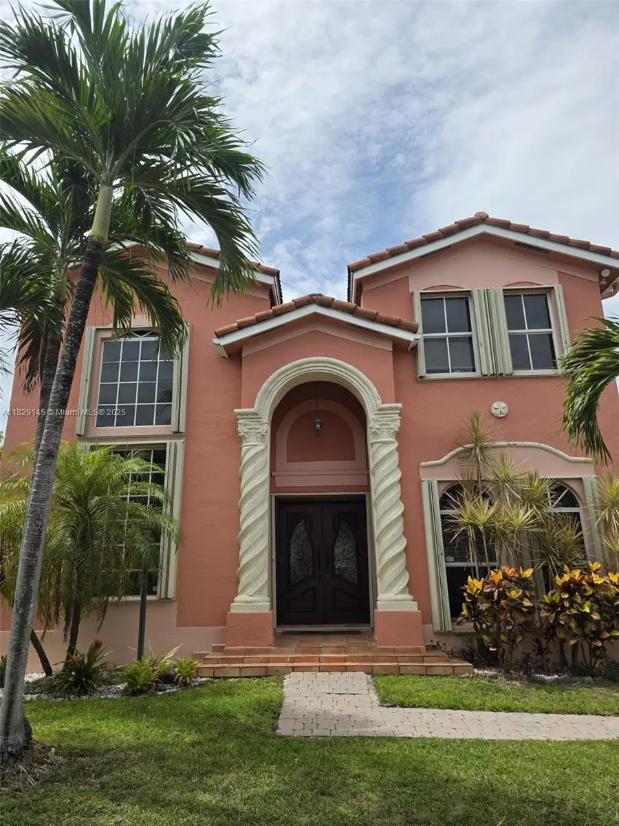 10878 NW 51st Ln, Doral, FL 33178 - Image #1