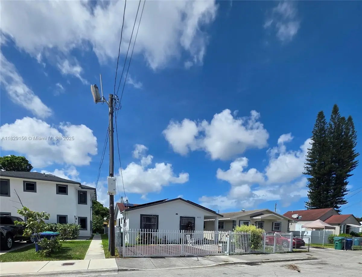 2237 NW 50th St, Miami, FL 33142 - Image #1