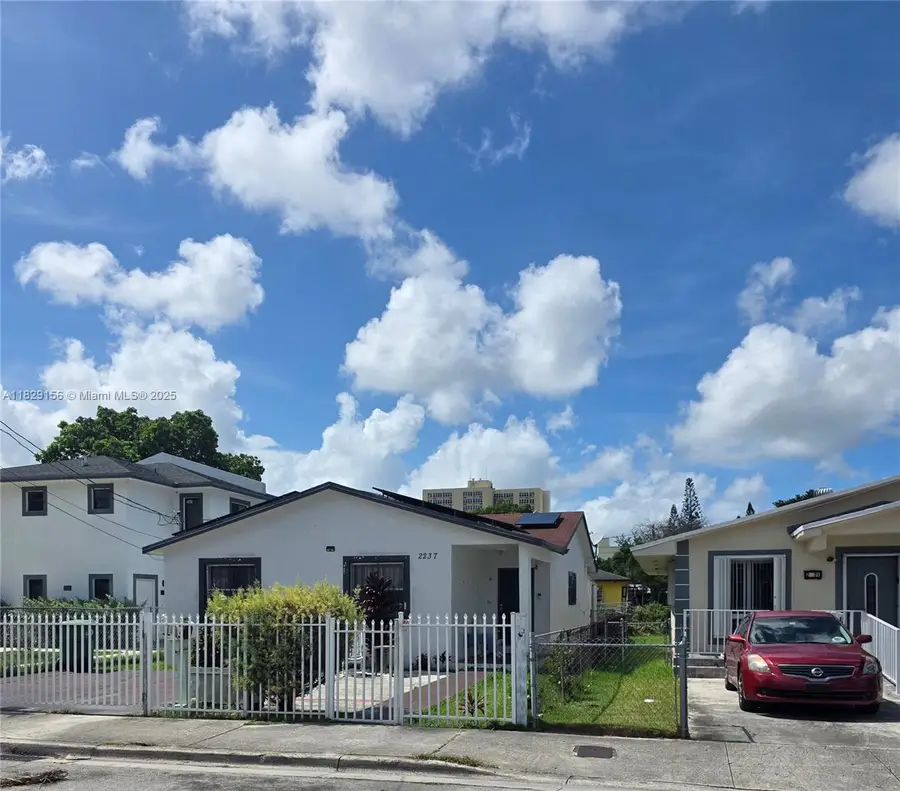 2237 NW 50th St, Miami, FL 33142 - Image #2
