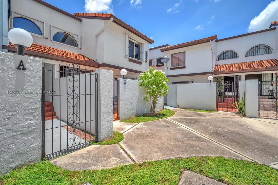 1321 SW 124th Ct #18-A, Miami, FL 33184 - Image #2