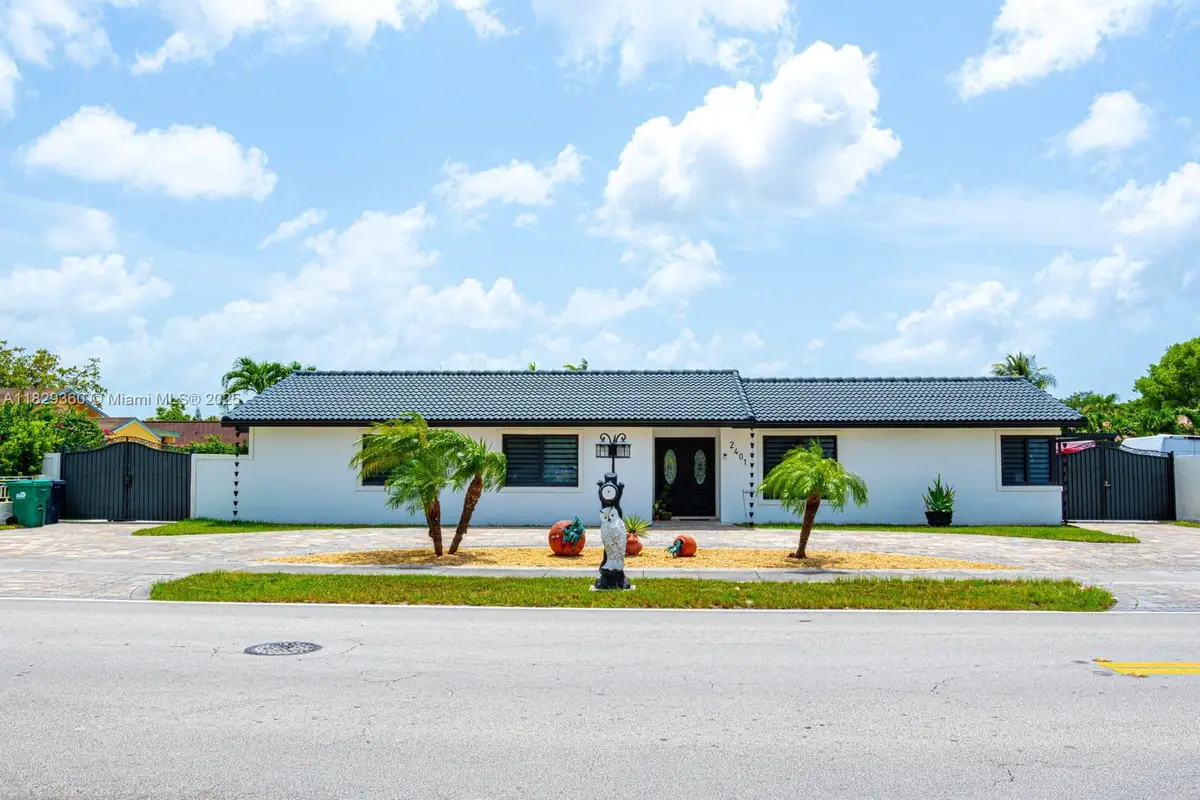 2401 SW 132nd Ave, Miami, FL 33175 - #1
