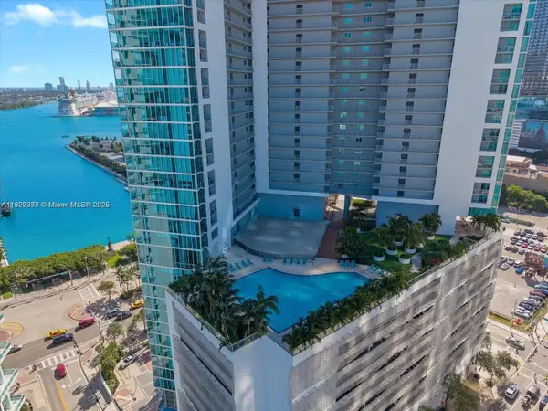 888 Biscayne Blvd #2201, Miami, FL 33132