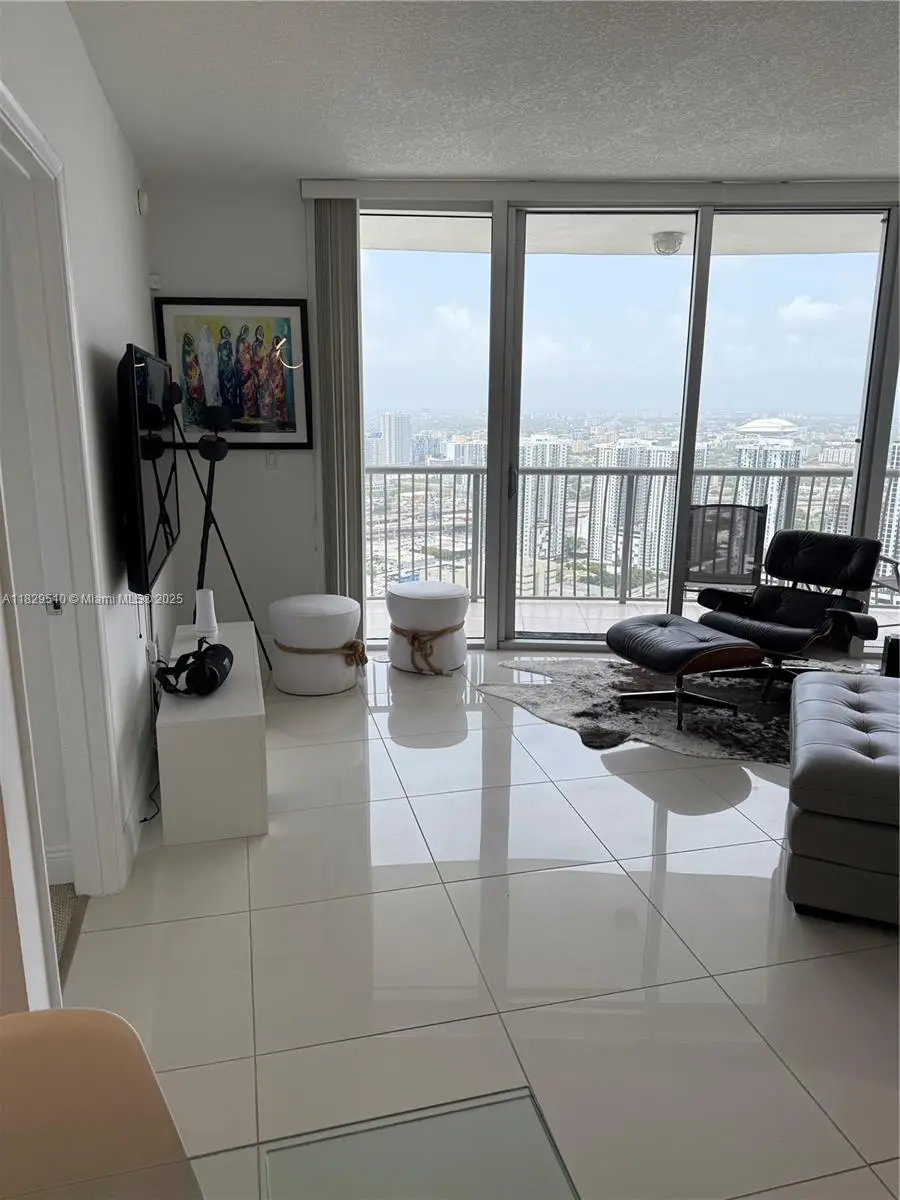 1750 N Bayshore Dr #5114, Miami, FL 33132 - #3