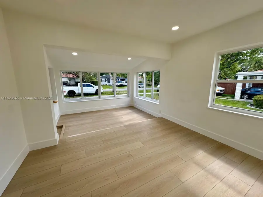461 Plover Ave, Miami Springs, FL 33166 - Image #3
