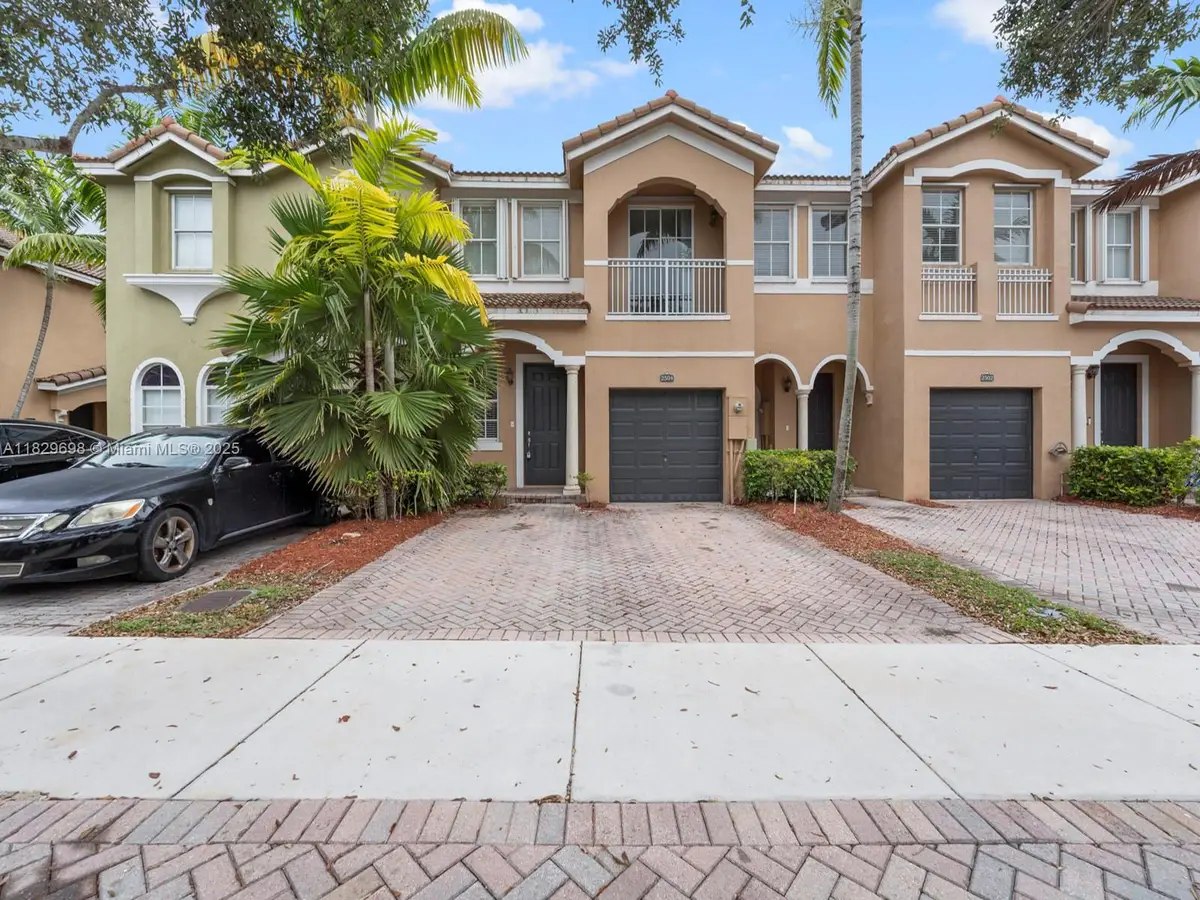 2504 SE 15th Ct, Homestead, FL 33035 - Image #1