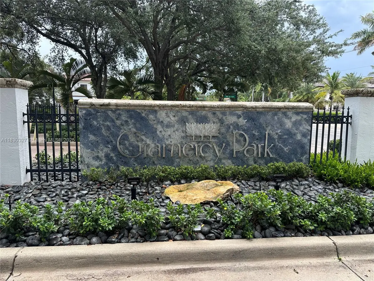 16021 NW 83rd Ave, Miami Lakes, FL 33016 - Image #1