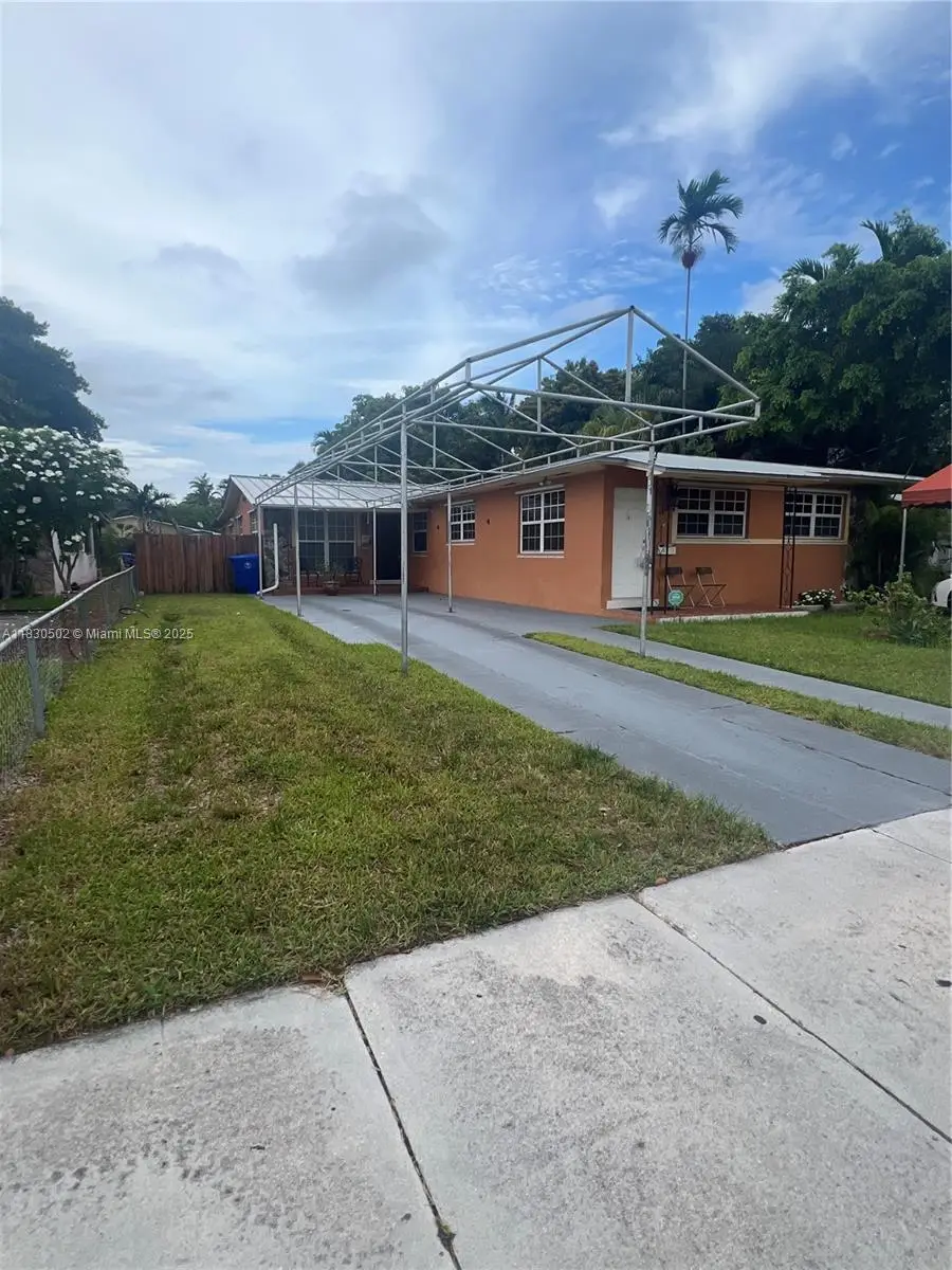 2815 SW 36th Ave, Miami, FL 33133 - Image #2