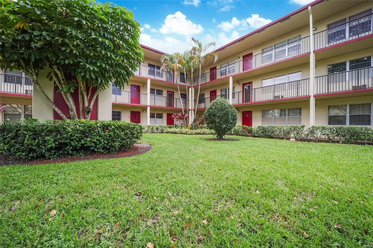 251 SW 134th Way #204M, Pembroke Pines, FL 33027 - Image #1