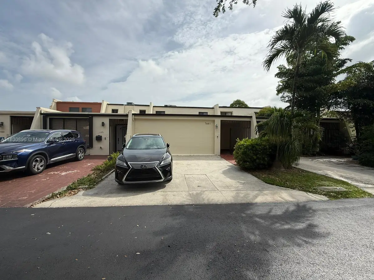 7661 SW 102nd Pl, Miami, FL 33173 - Image #1