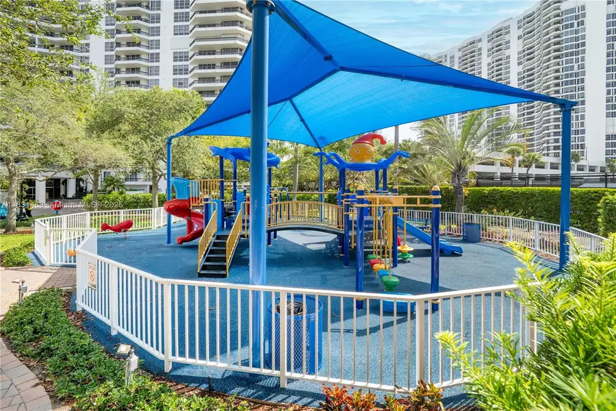 3500 Mystic Pointe Dr #1908, Aventura, FL 33180 - #3