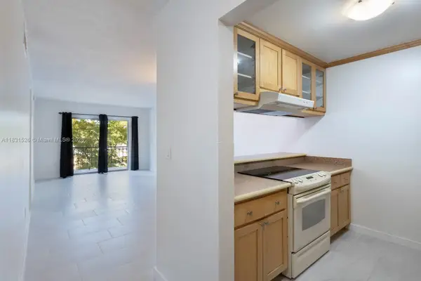 3181 SW 13 St. #314, Miami, FL 33145