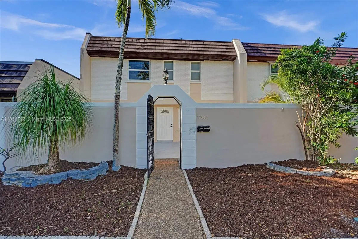 7310 S Miami Lakeway S, Miami Lakes, FL 33014 - Image #1