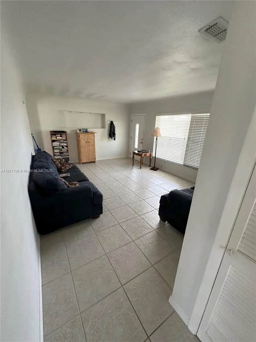 1732 Valencia Ave, Sebring, FL 33870 - Image #2