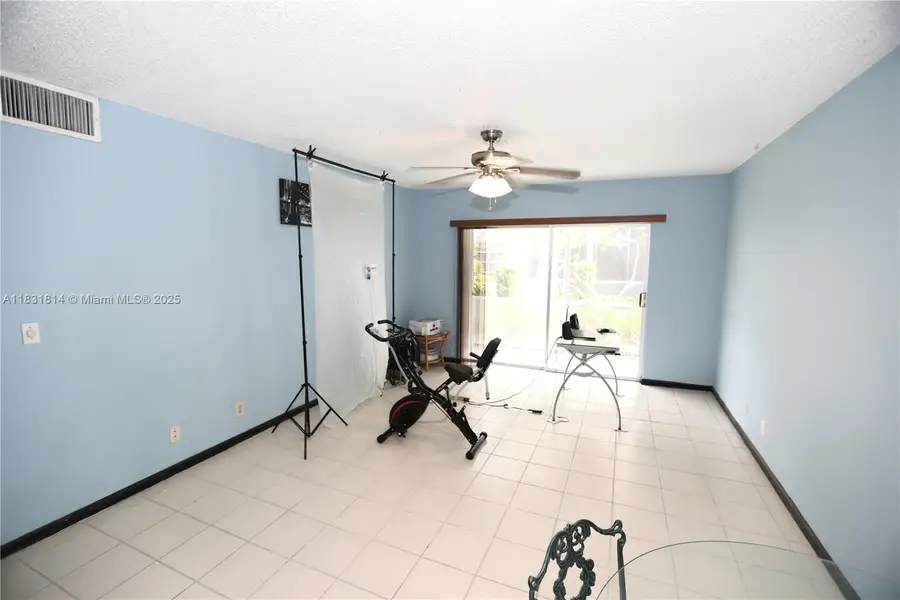2171 NE 66th St #806, Fort Lauderdale, FL 33308 - Image #2