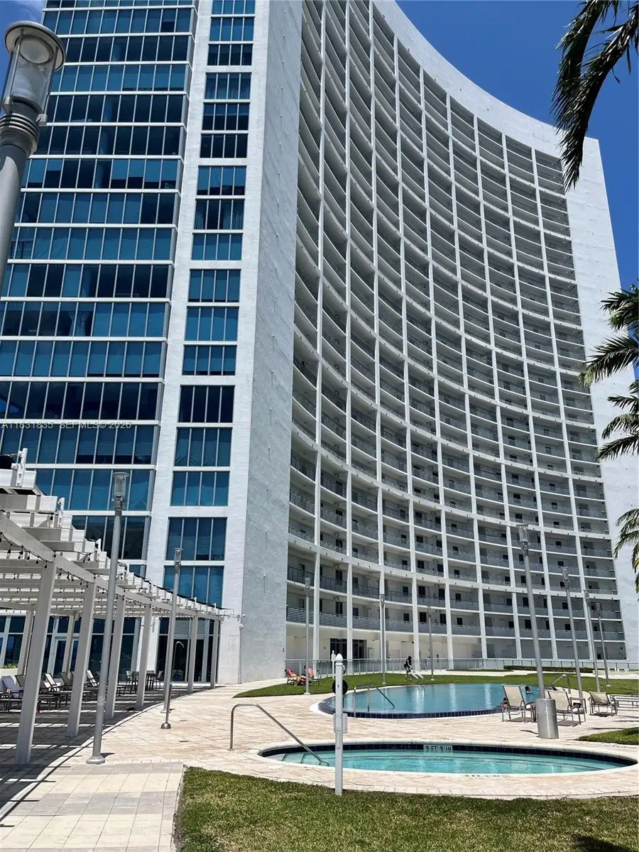 601 NE 36th St #1908, Miami, FL 33137 - #3