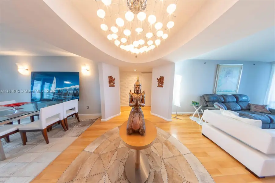 18911 Collins Ave #2004, Sunny Isles Beach, FL 33160 - Image #2