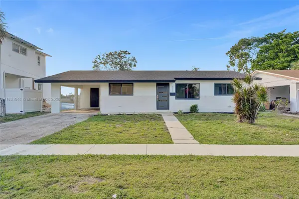 212 SW 11th Ave, Dania Beach, FL 33004