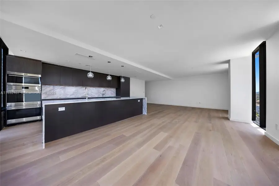 340 W 42 St #508, Miami Beach, FL 33140 - Image #3