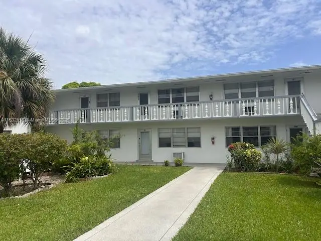 367 Sheffield O #O, West Palm Beach, FL 33417 - Image #1