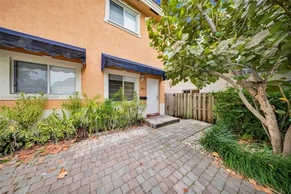 2814 SW 27th Street #A, Miami, FL 33133