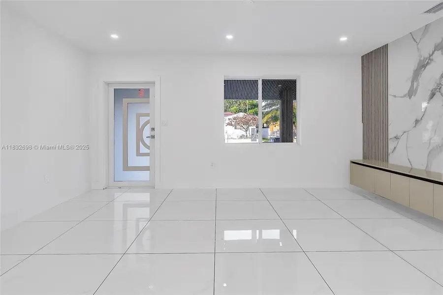 6540 SW 25th St, Miami, FL 33155 - Image #2