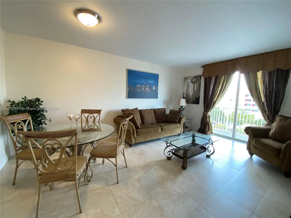 7270 SW 88th St #B502, Miami, FL 33156 - Image #1