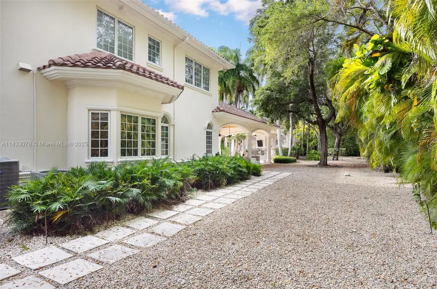 7245 SW 104th St, Pinecrest, FL 33156 - Image #3