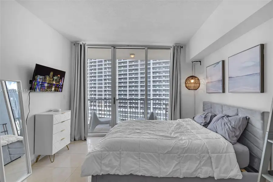 1750 N Bayshore Dr #1204, Miami, FL 33132 - #2