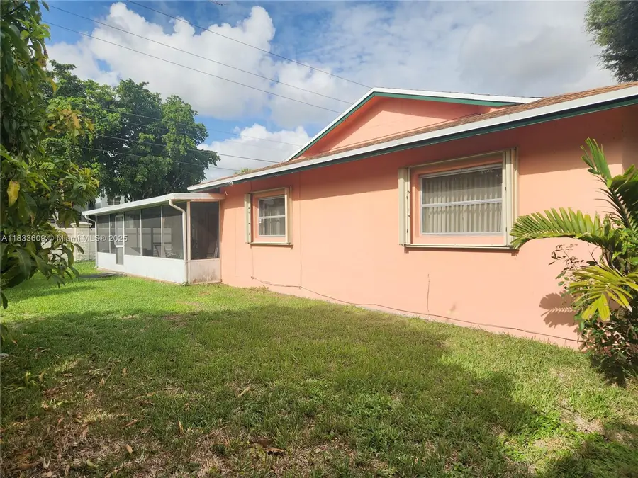 6900 NW 94th Ave, Tamarac, FL 33321 - Image #3