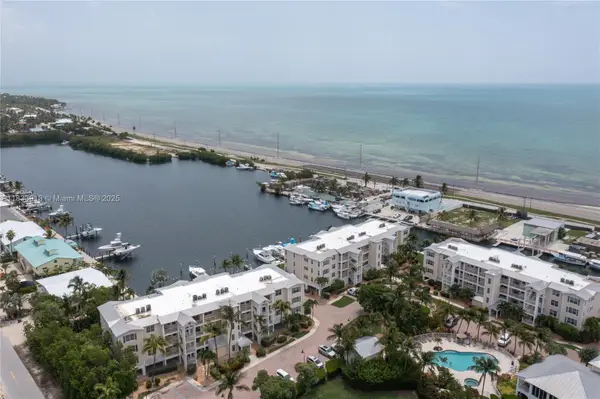 101 Gulfview Dr #202, Islamorada, FL 33036