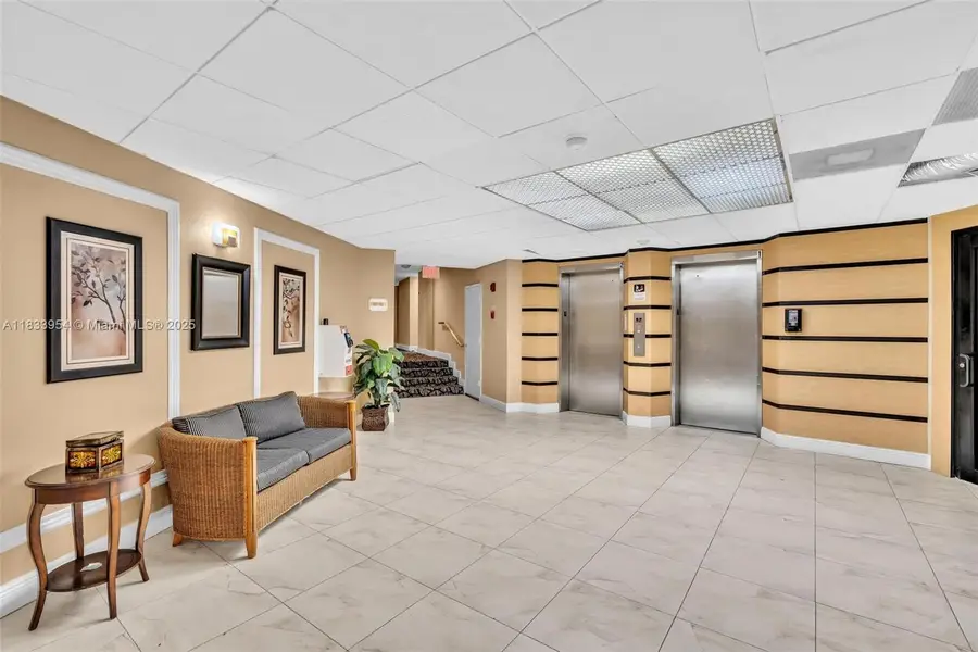 3800 N Hills Dr #312, Hollywood, FL 33021 - Image #3