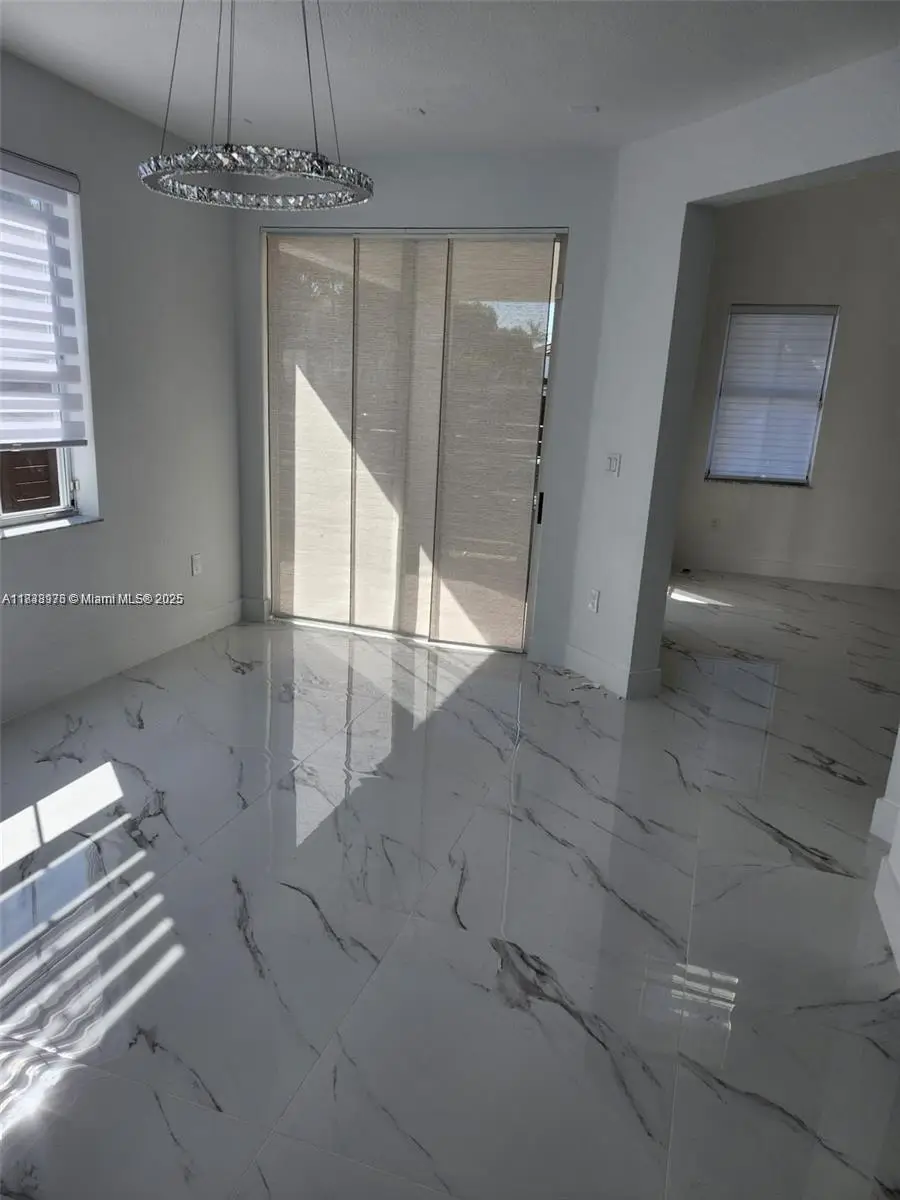 8465 NW 108th Path, Doral, FL 33178 - Image #3