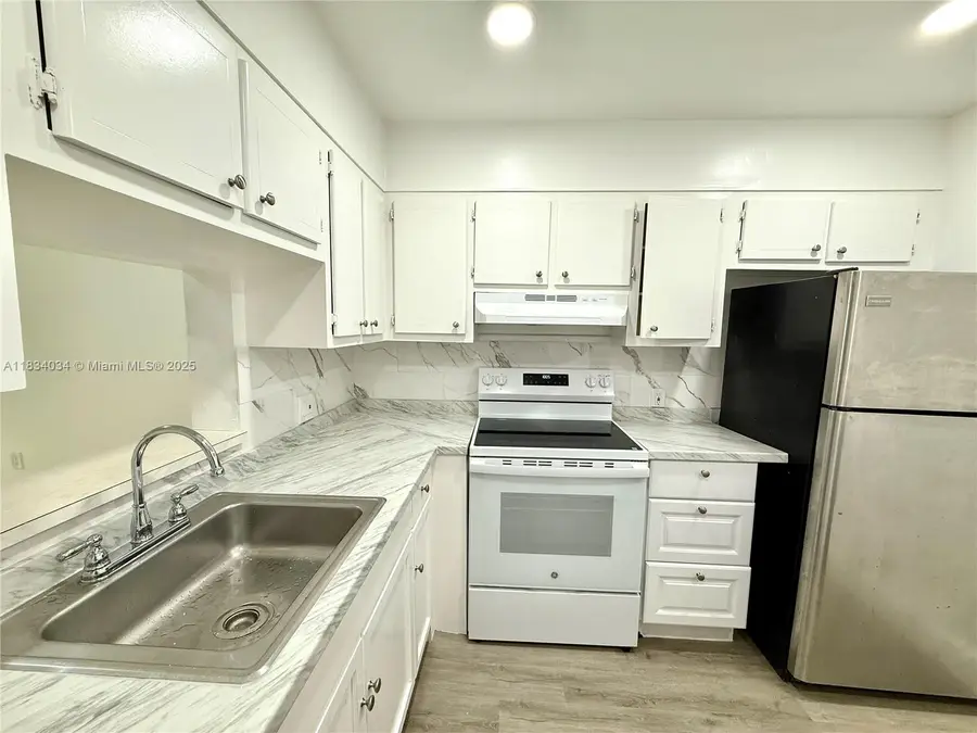 11925 NE 2nd Ave #B207, North Miami, FL 33161 - Image #2