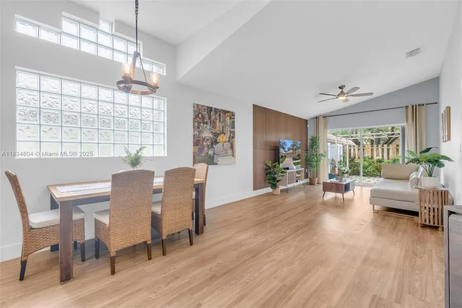 16410 Sapphire Bnd, Weston, FL 33331 - Image #3