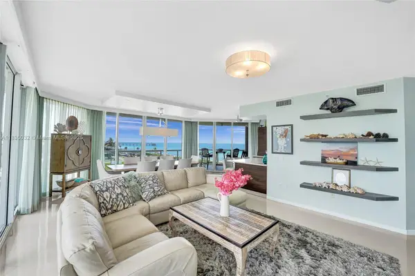 6051 N Ocean Dr #404, Hollywood, FL 33019