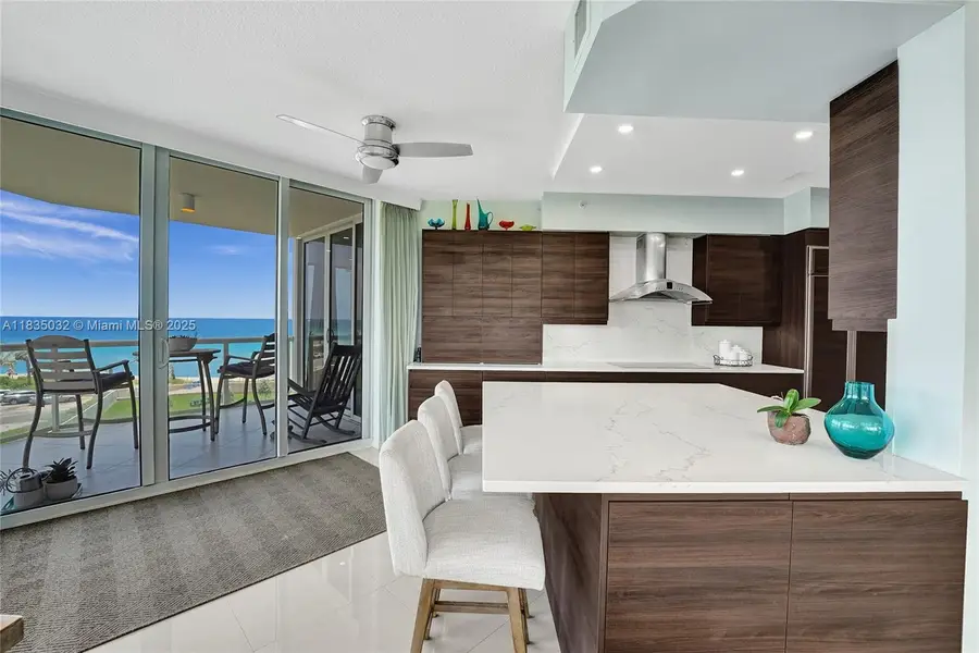 6051 N Ocean Dr #404, Hollywood, FL 33019 - Image #2