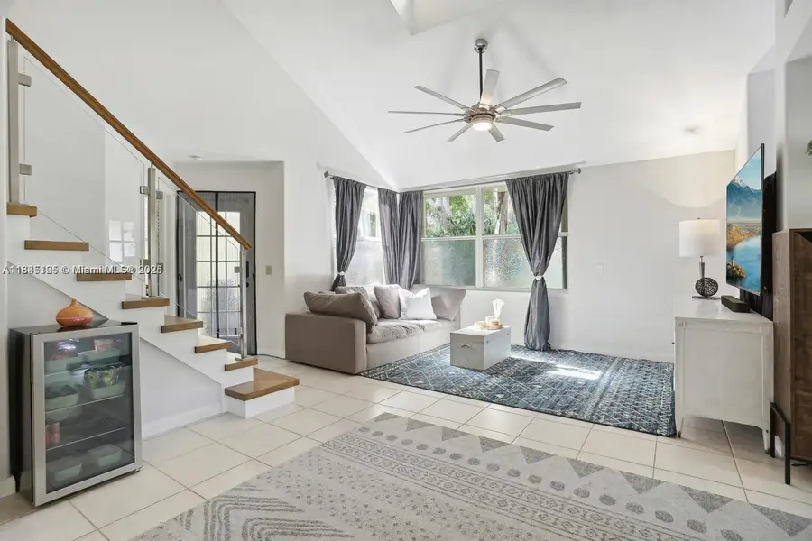 304 Andover Ct, Boynton Beach, FL 33436 - Image #3