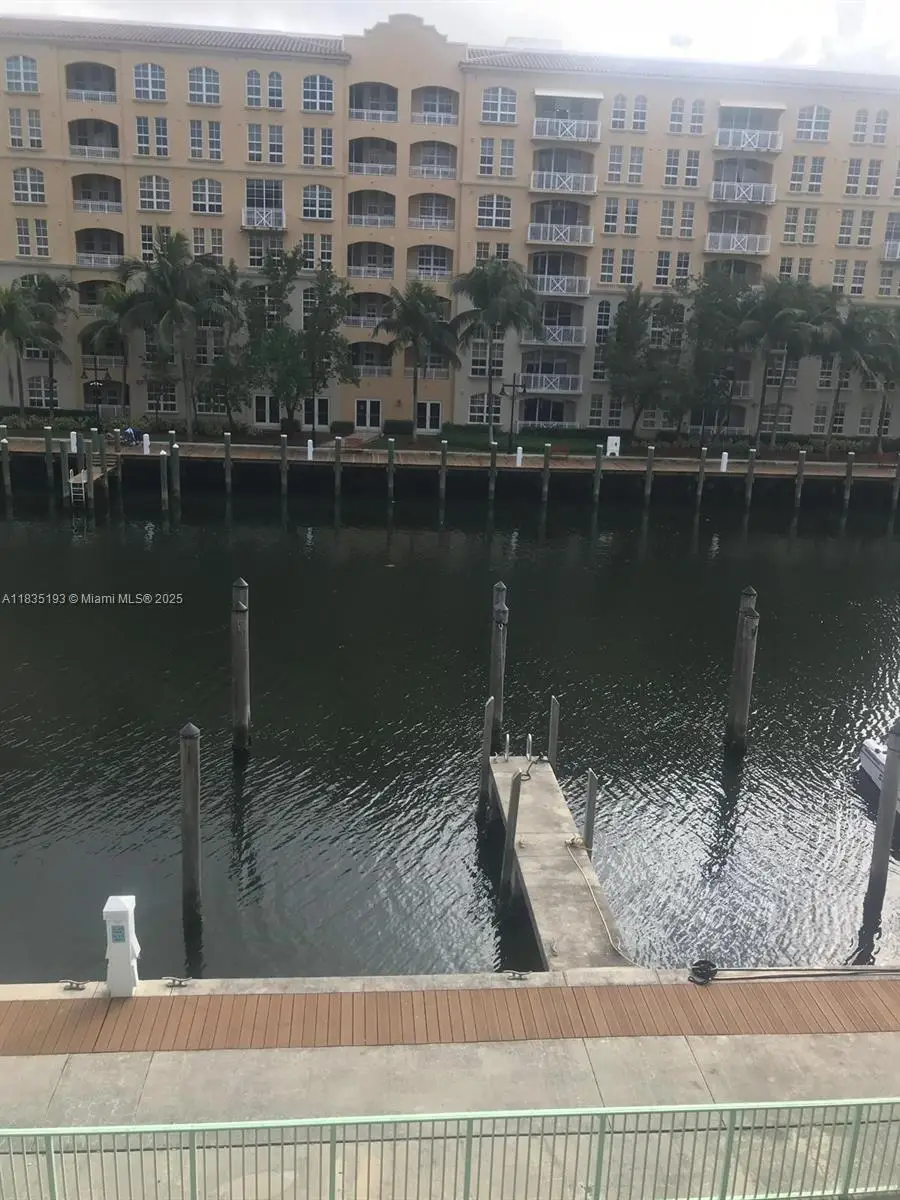 2950 NE 188th St #222, Aventura, FL 33180 - #1