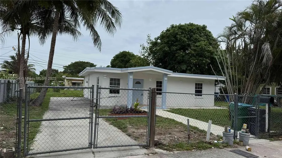 16221 E Bunche Park Dr, Miami Gardens, FL 33054 - Image #3
