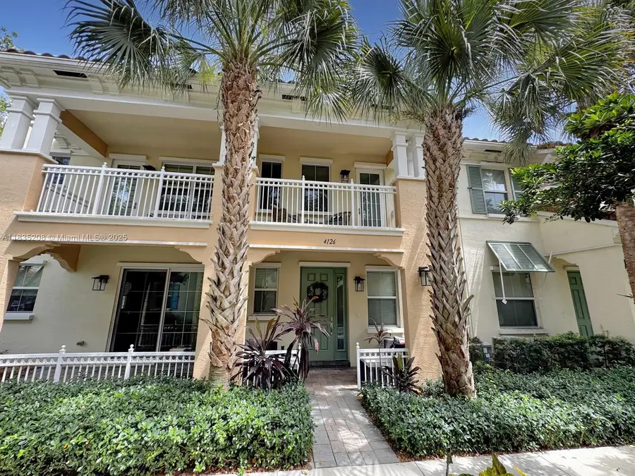 4126 Cascada Cir, Cooper City, FL 33024 - Image #2