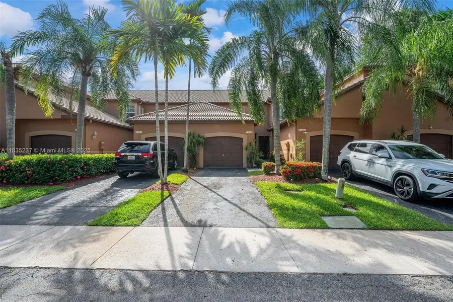 1528 Veracruz Ln #4-3, Weston, FL 33327 - Image #2