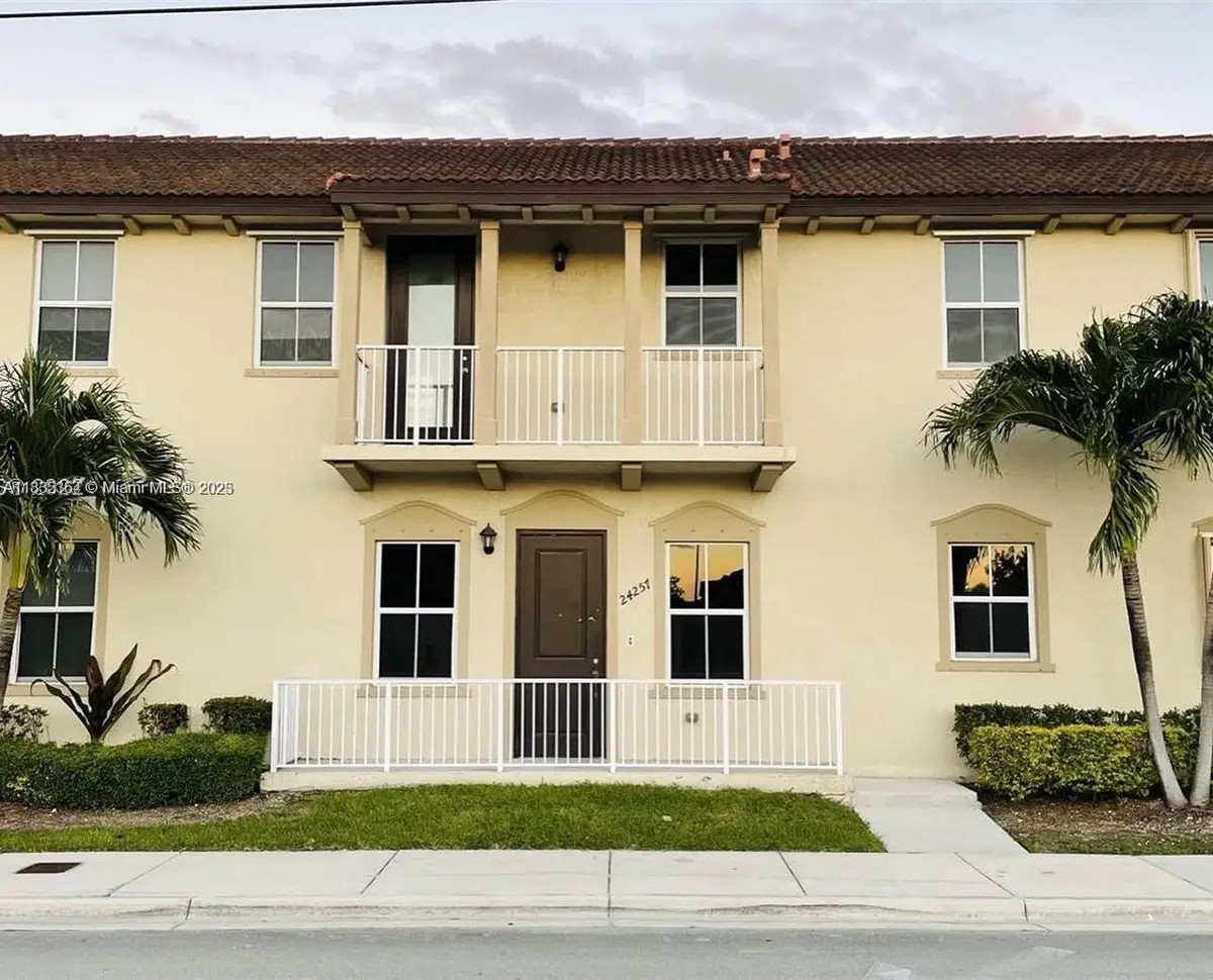 24257 SW 117th Ave, Homestead, FL 33032 - Image #1
