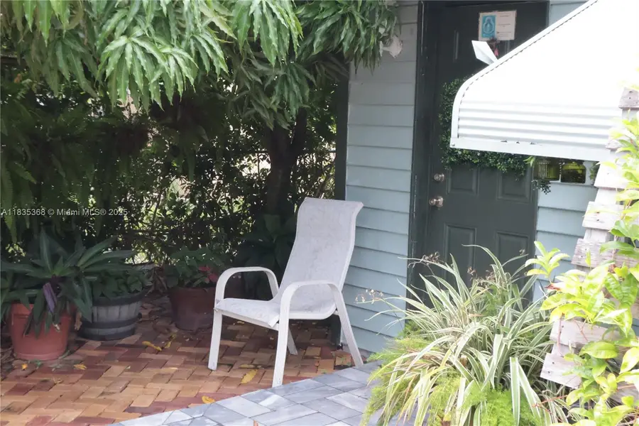 256 Broward Ave, Greenacres, FL 33463 - Image #2