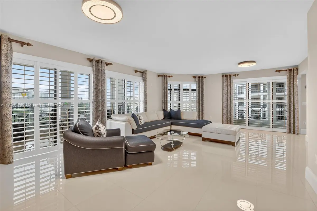 200 E Palmetto Park Rd #714, Boca Raton, FL 33432 - Image #1